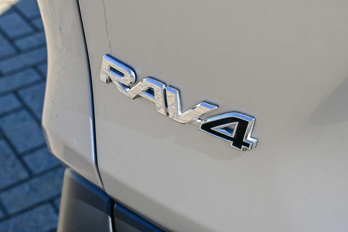 2019 Toyota RAV4 GXL MXAA52R