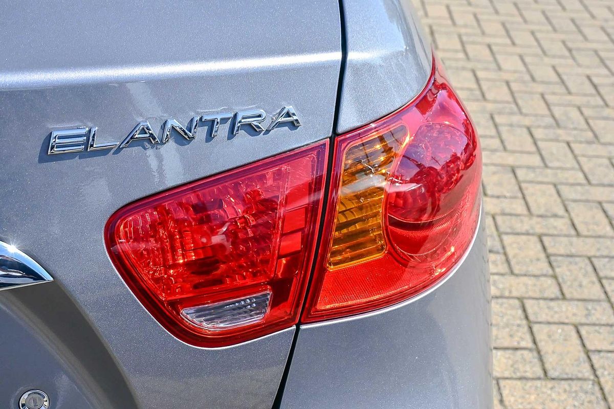 2011 Hyundai Elantra SX HD