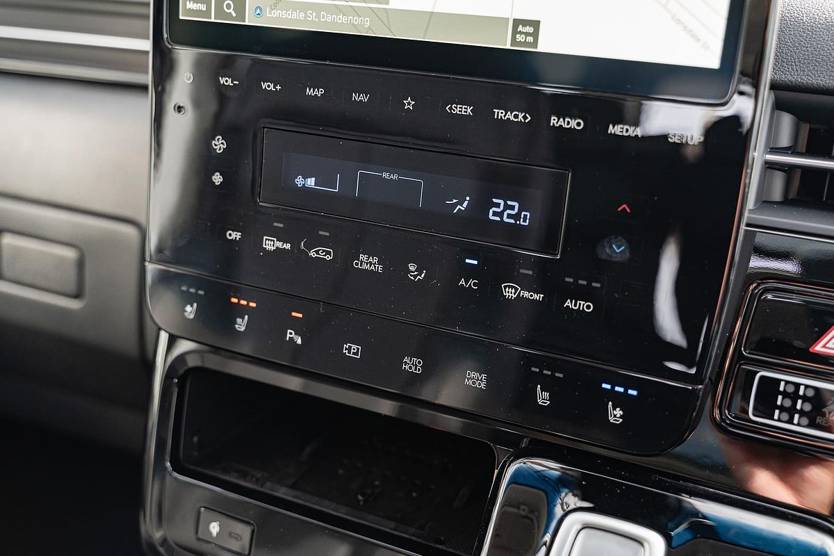 2024 Hyundai STARIA Highlander US4.V2