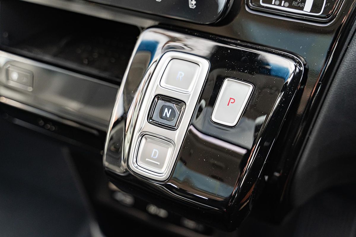 2024 Hyundai STARIA Highlander US4.V2