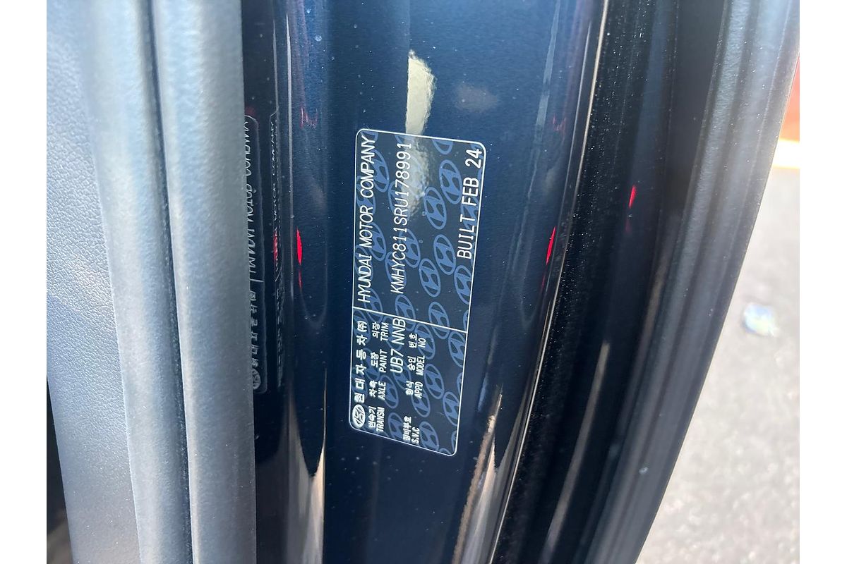 2024 Hyundai STARIA Highlander US4.V2