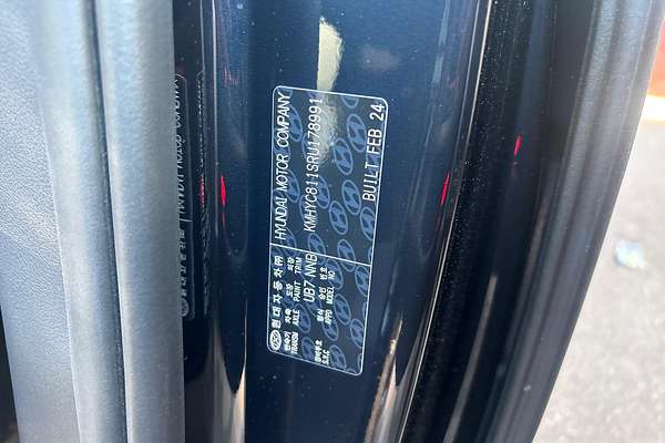 2024 Hyundai STARIA Highlander US4.V2