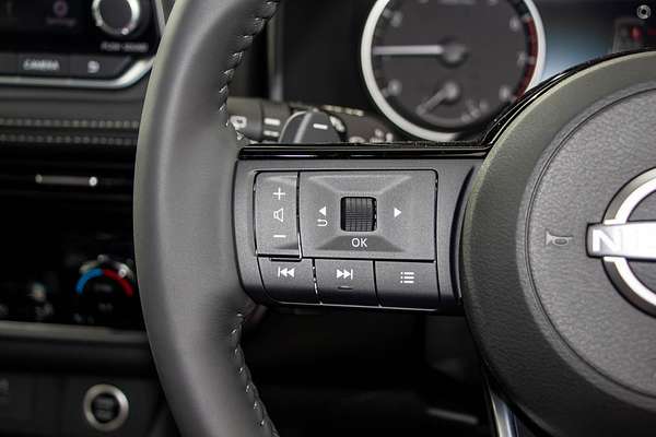 2024 Nissan X-TRAIL ST-L T33