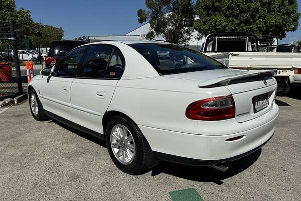 2002 Holden Commodore Acclaim VX II