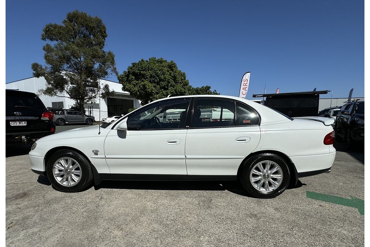 2002 Holden Commodore Acclaim VX II