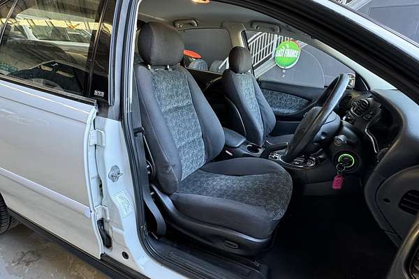 2002 Holden Commodore Acclaim VX II