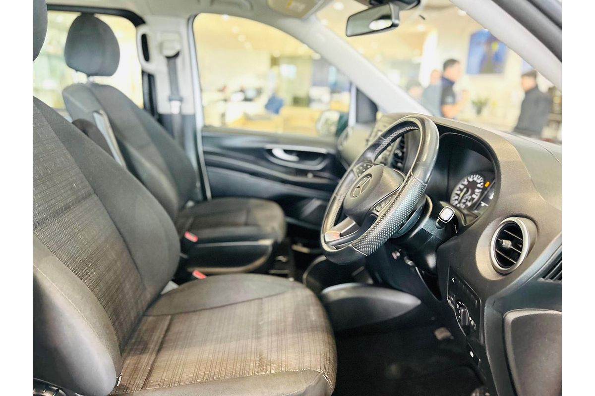 2018 Mercedes-Benz Valente 116BlueTEC 447