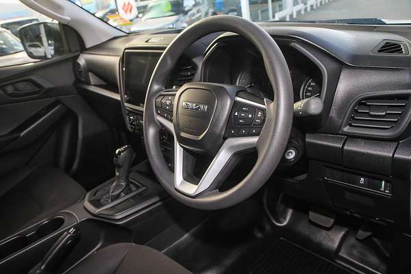 2024 Isuzu D-MAX SX High Ride Rear Wheel Drive