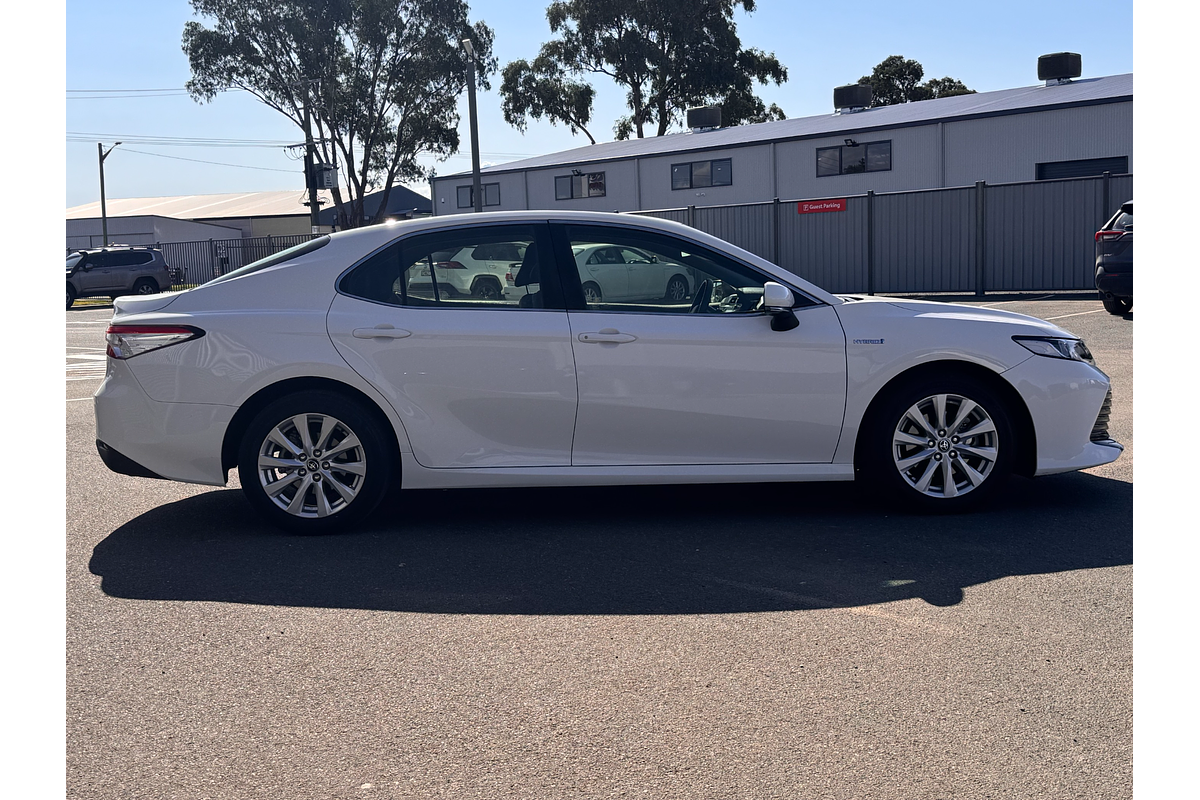 2020 Toyota Camry Ascent AXVH71R