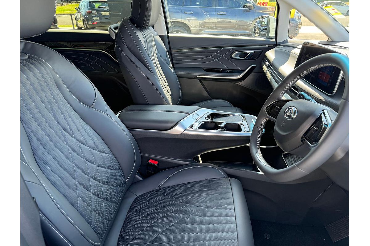 2023 LDV MIFA Luxe