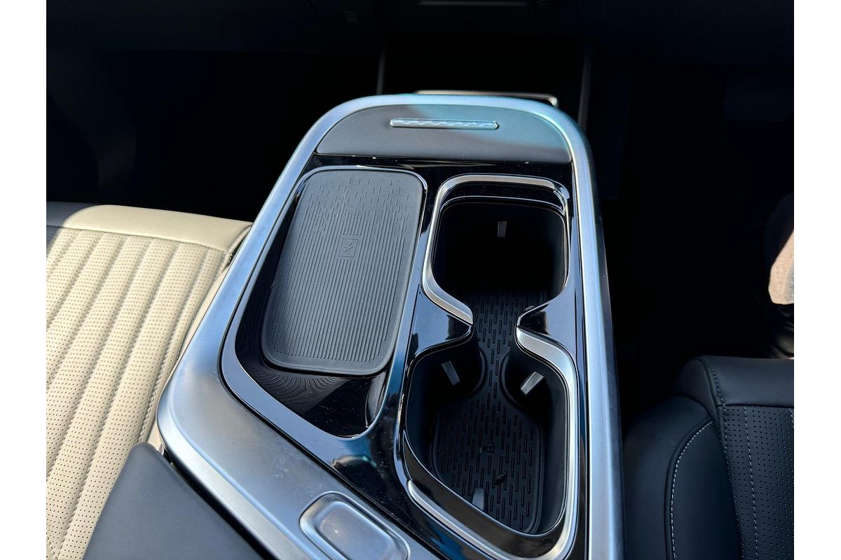2023 LDV MIFA Luxe