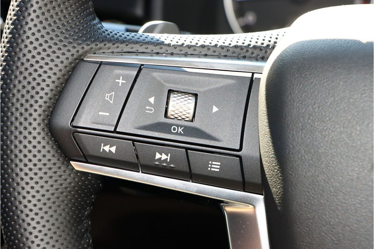 2024 Mitsubishi Outlander LS ZM