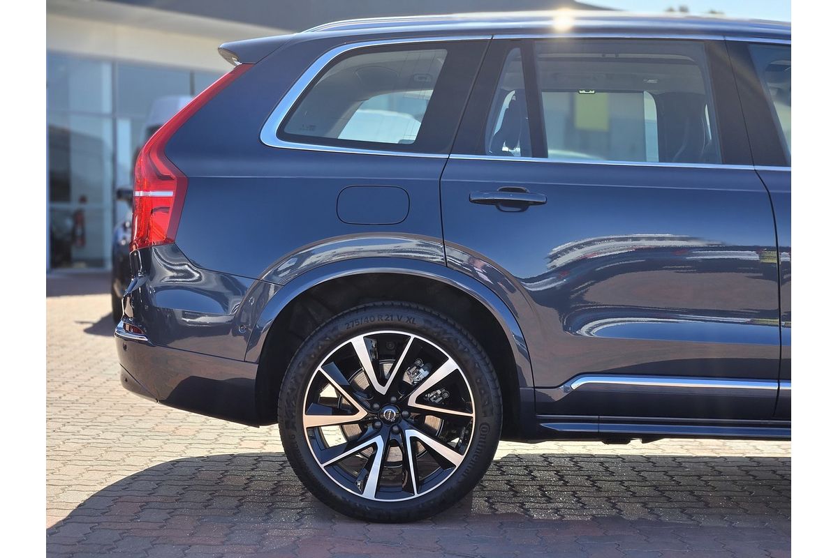 2023 Volvo XC90 Ultimate B6 Bright