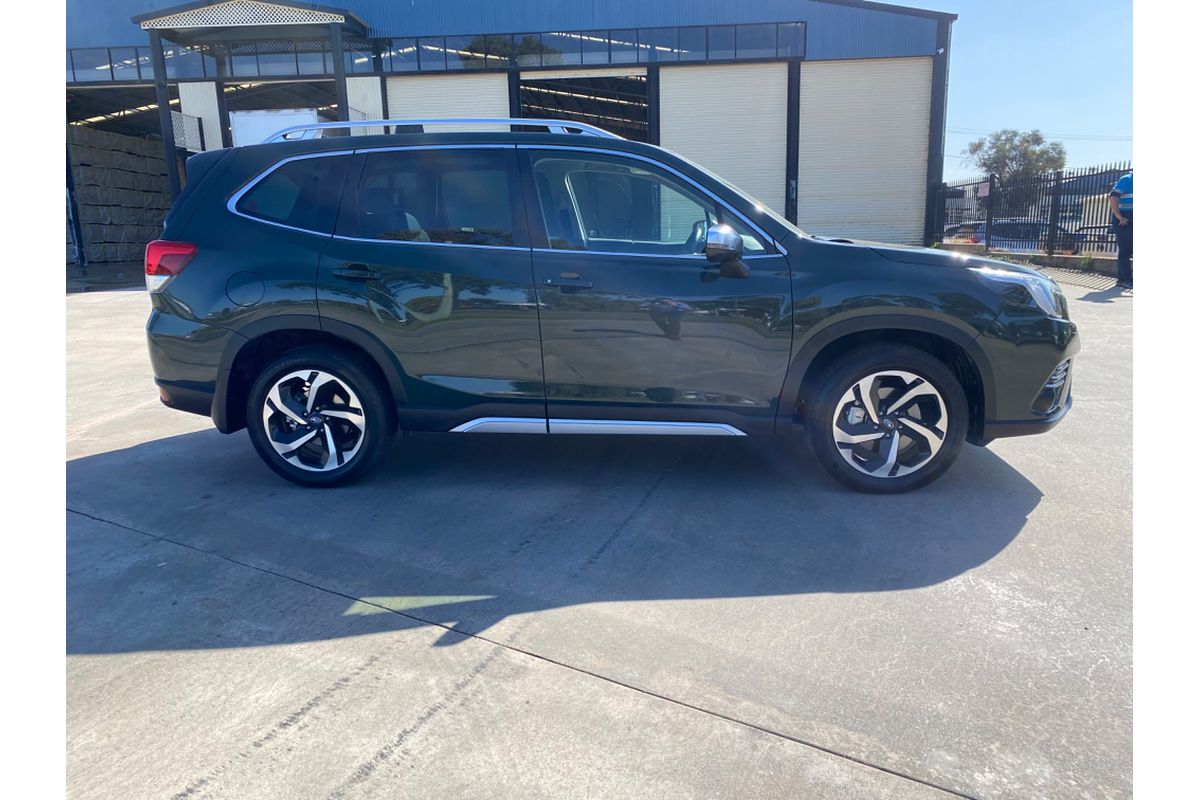 2023 Subaru Forester 2.5i-S S5
