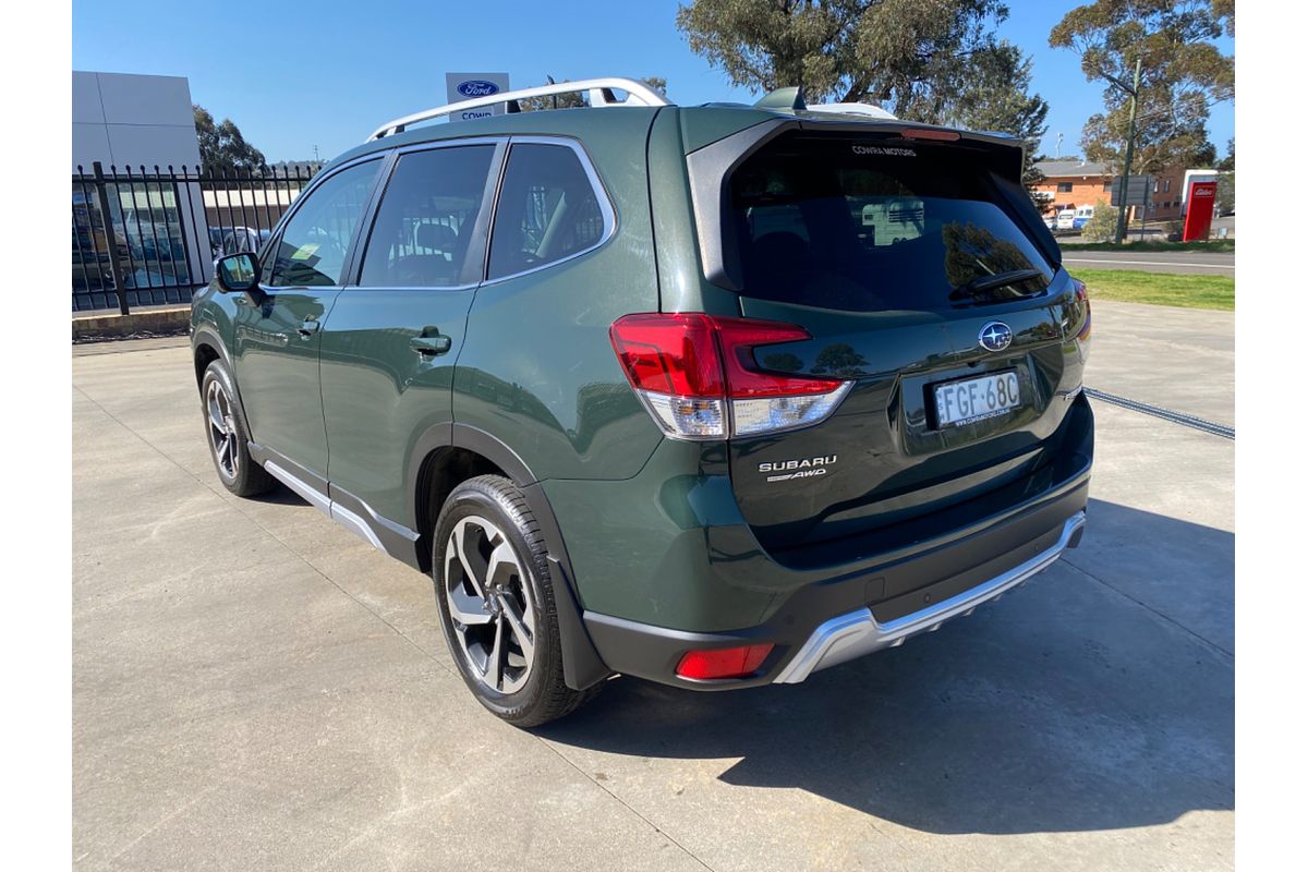 2023 Subaru Forester 2.5i-S S5