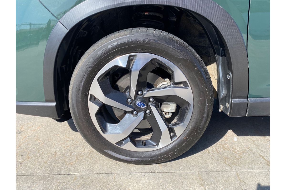 2023 Subaru Forester 2.5i-S S5