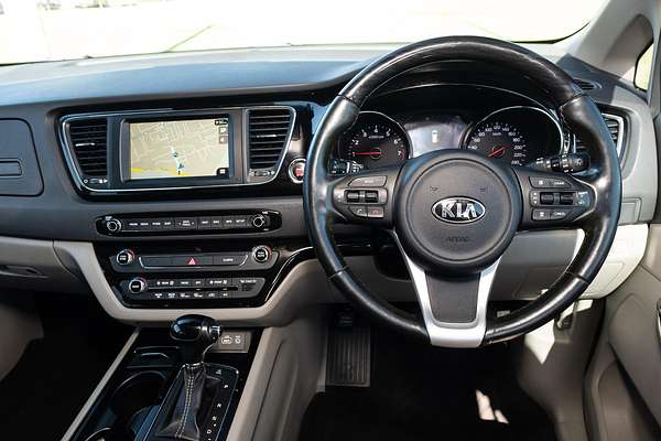 2016 Kia Carnival Platinum YP