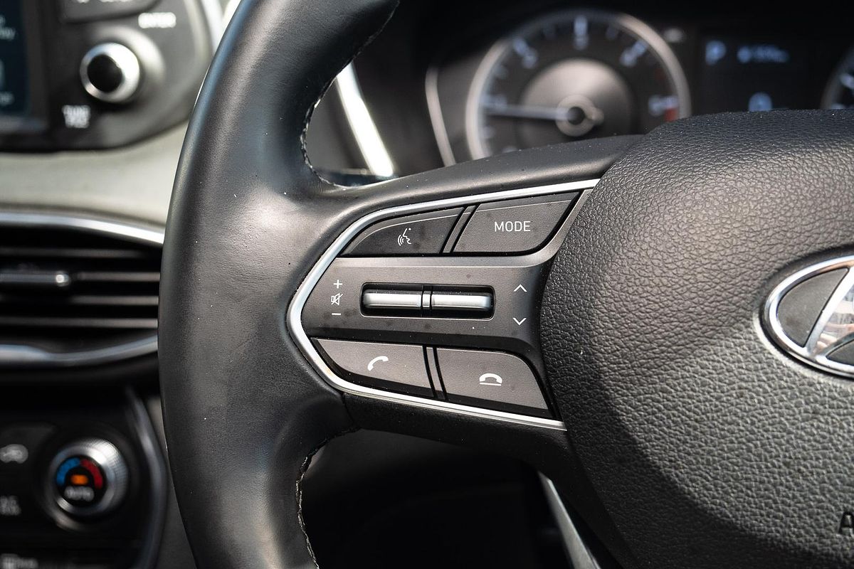 2020 Hyundai Santa Fe Active X TM.2