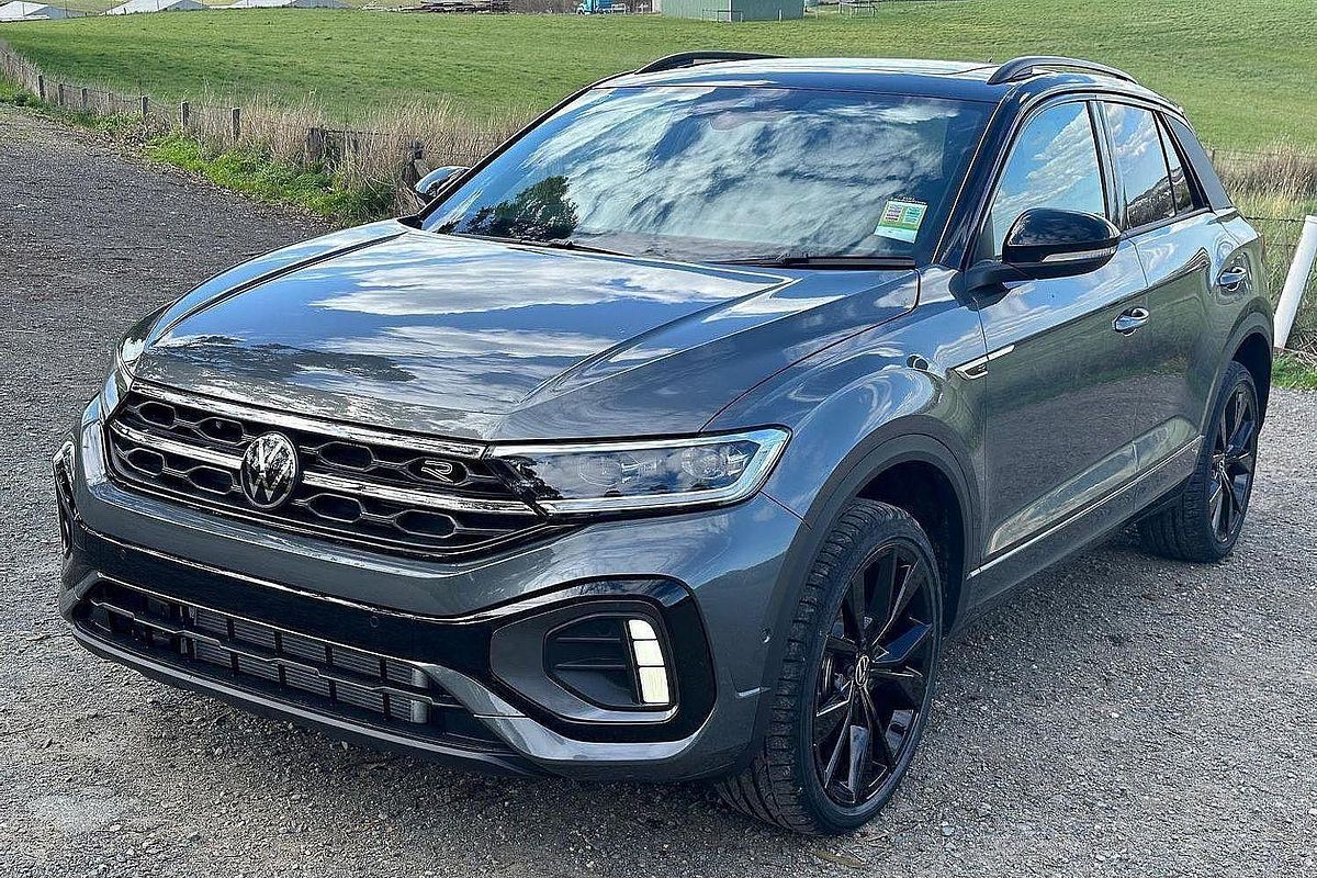 2024 Volkswagen T-Roc 140TSI R-Line D11