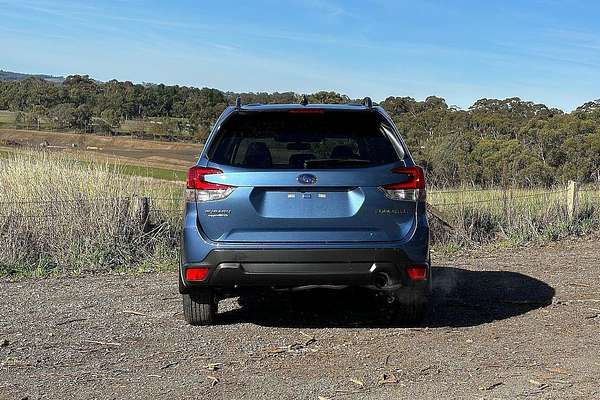 2024 Subaru Forester 2.5i Luxury Special Edition S5