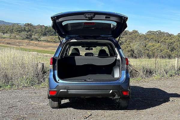 2024 Subaru Forester 2.5i Luxury Special Edition S5