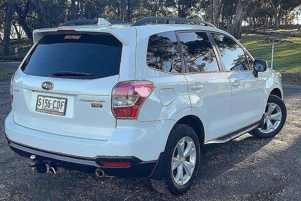 2015 Subaru Forester 2.0D-L S4