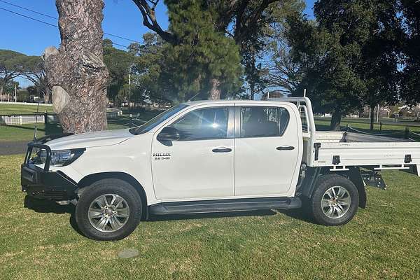 2017 Toyota Hilux SR GUN126R 4X4