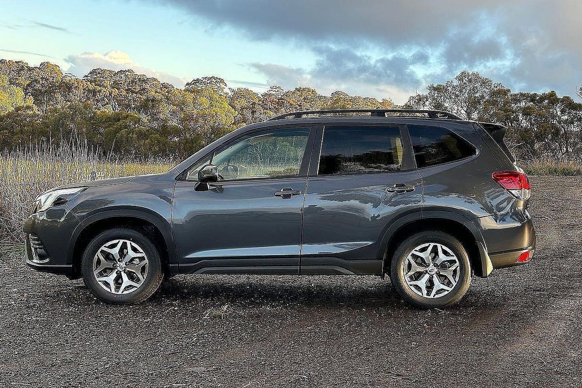 2024 Subaru Forester 2.5i Luxury Special Edition S5