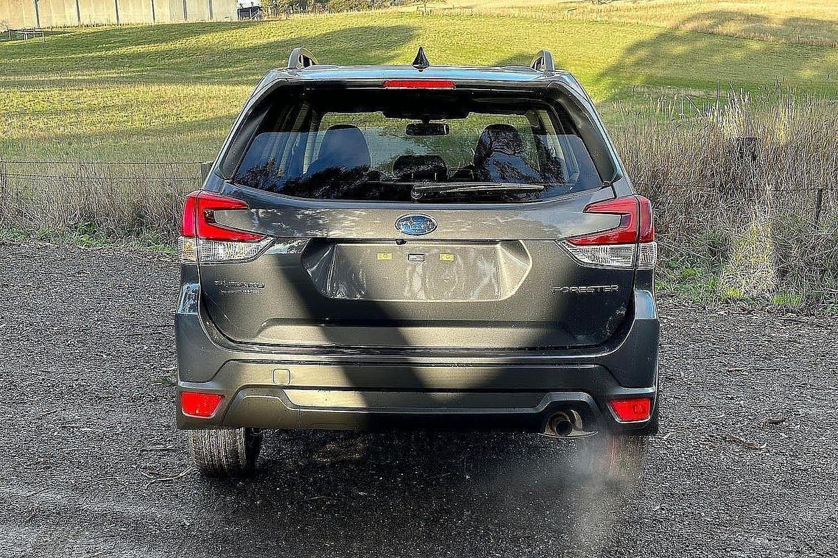 2024 Subaru Forester 2.5i Luxury Special Edition S5