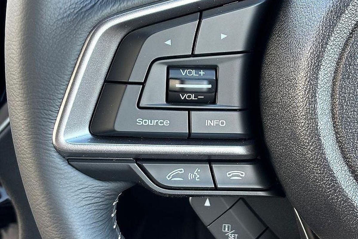 2024 Subaru Forester 2.5i Luxury Special Edition S5