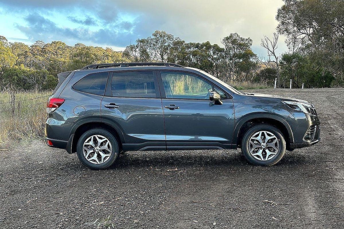 2024 Subaru Forester 2.5i Luxury Special Edition S5