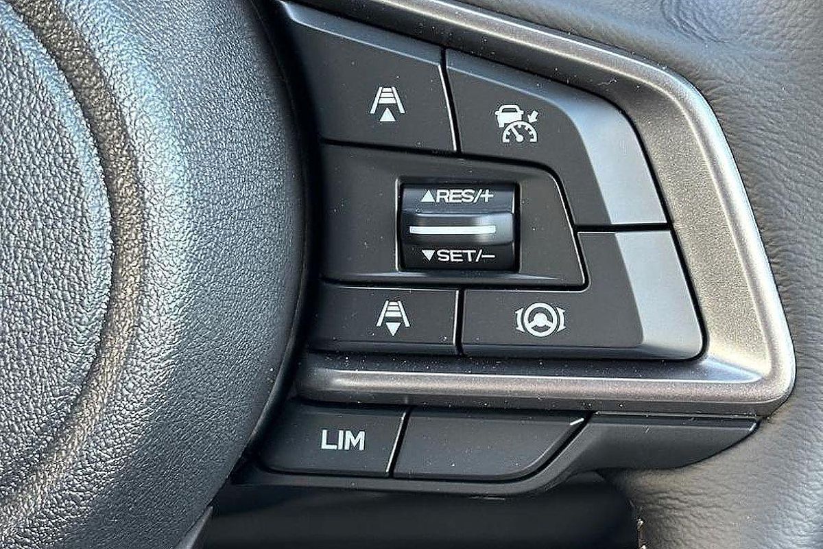 2024 Subaru Forester 2.5i Luxury Special Edition S5