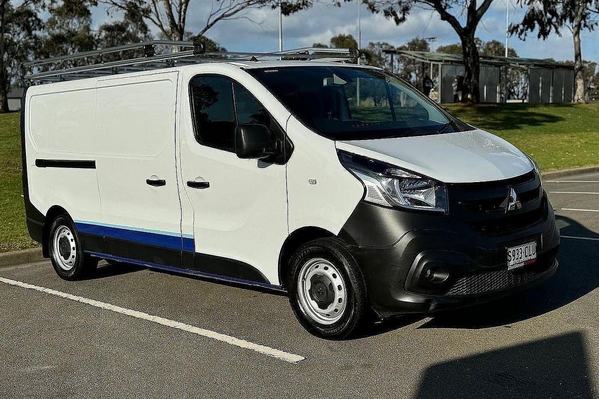 2022 Mitsubishi Express GLX+ SN LWB