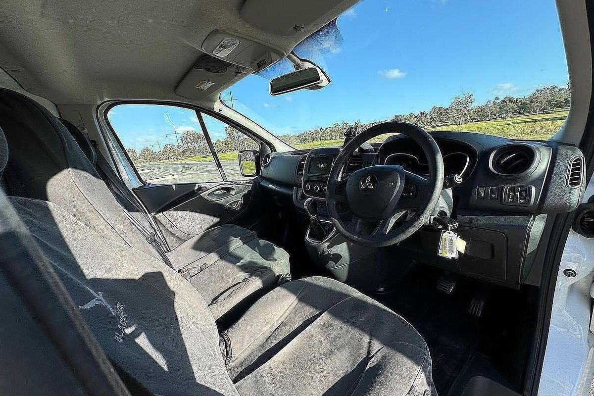 2022 Mitsubishi Express GLX+ SN LWB