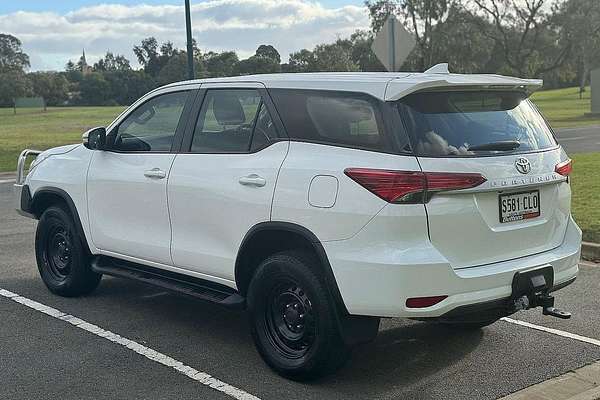 2017 Toyota Fortuner GX GUN156R