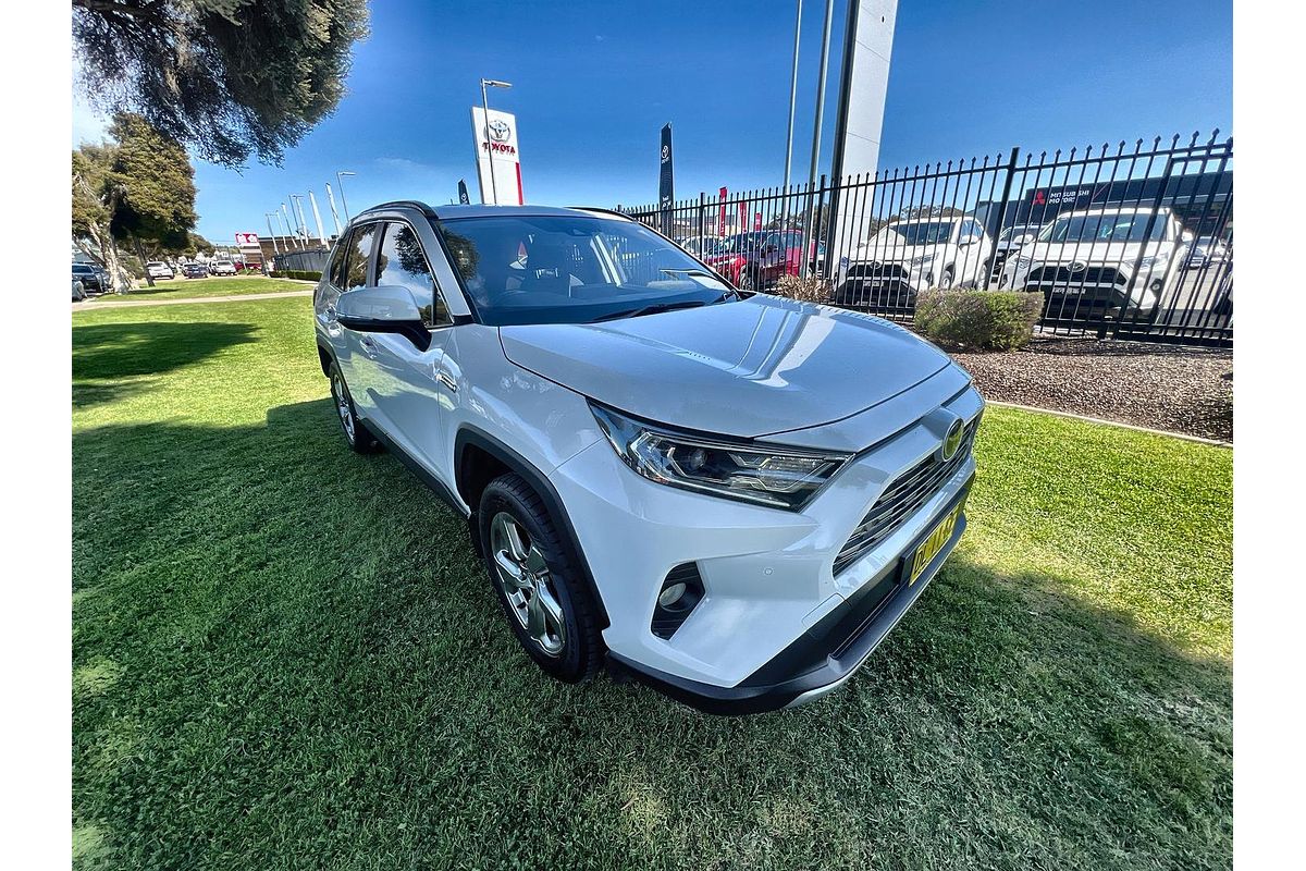 2020 Toyota RAV4 GXL AXAH52R