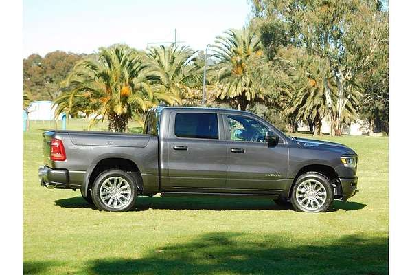 2023 RAM 1500 Laramie Sport RamBox DT 4X4