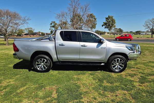 2017 Toyota Hilux SR5 GUN126R 4X4