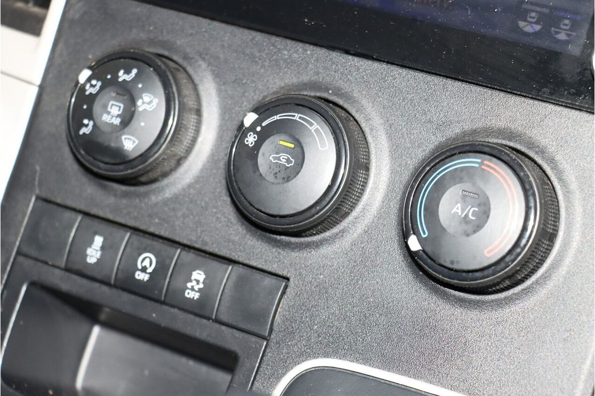 2022 Toyota Hiace GDH300R LWB