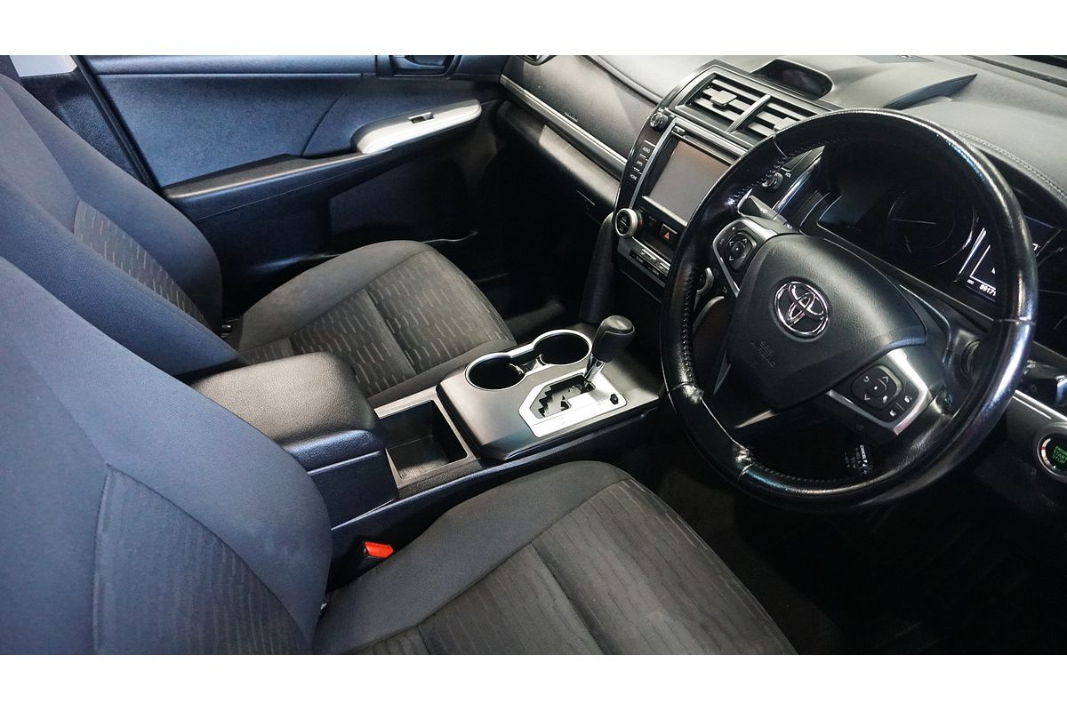 2017 Toyota Camry RZ ASV50R