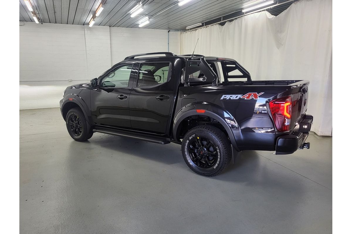 Nissan NAVARA 4X4 2.3 DSL AUTO DC P4X