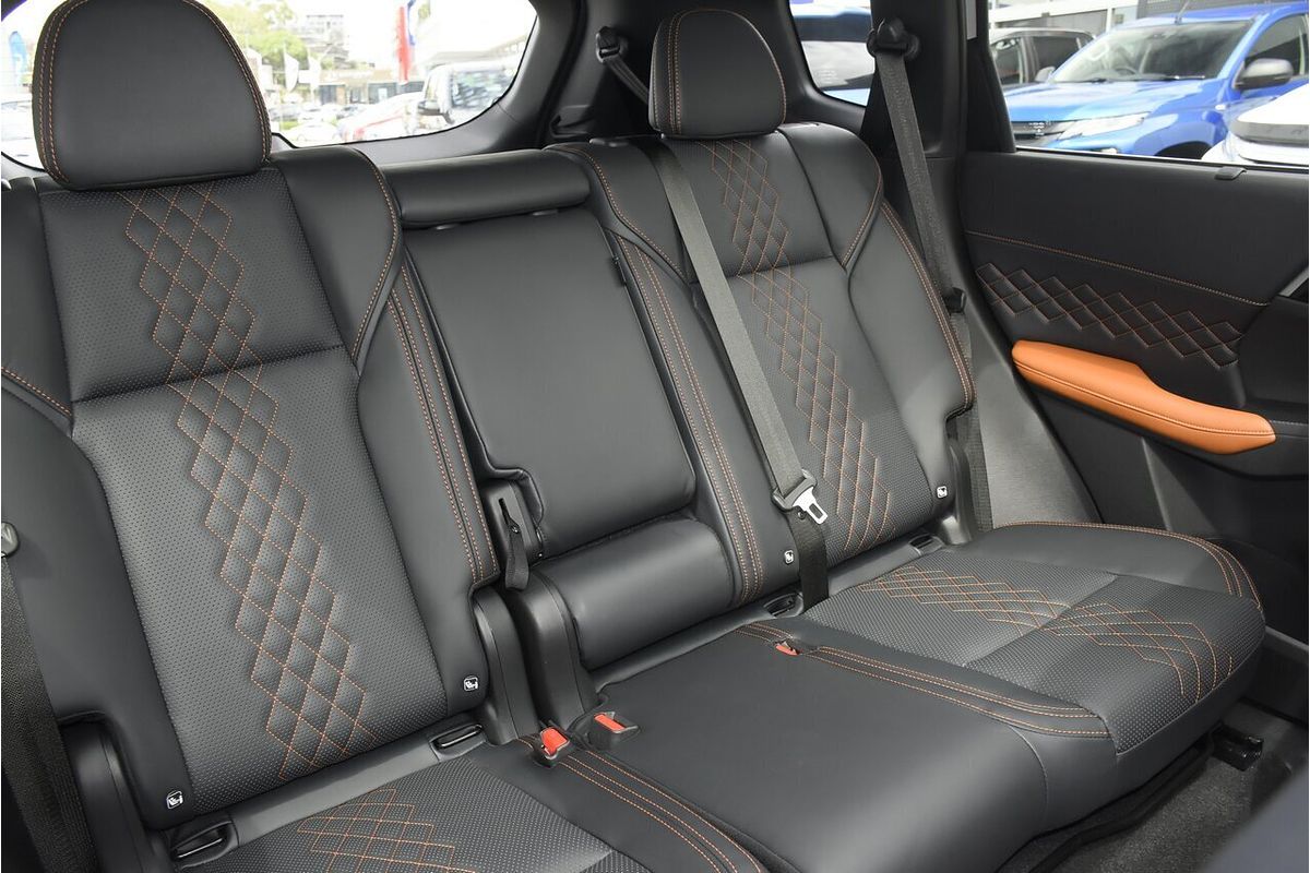 2024 Mitsubishi Outlander Exceed Tourer ZM
