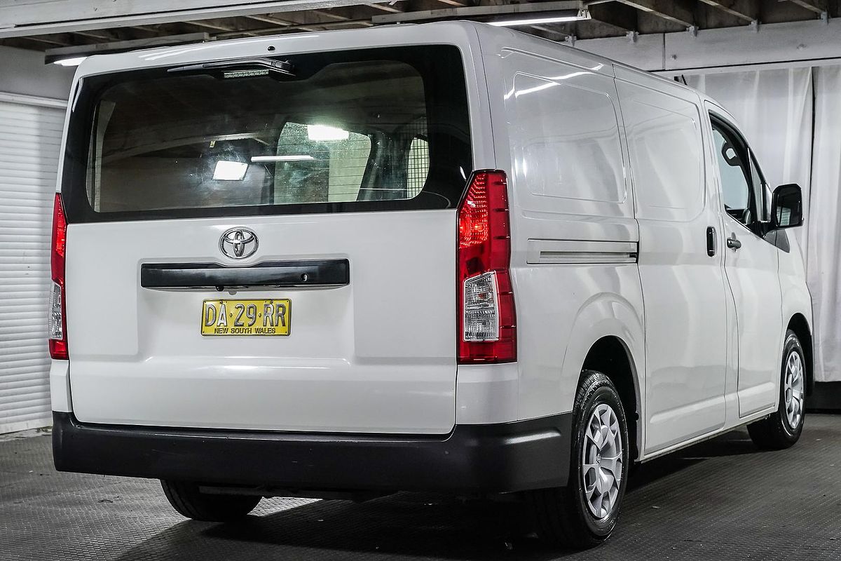 2021 Toyota Hiace GDH300R