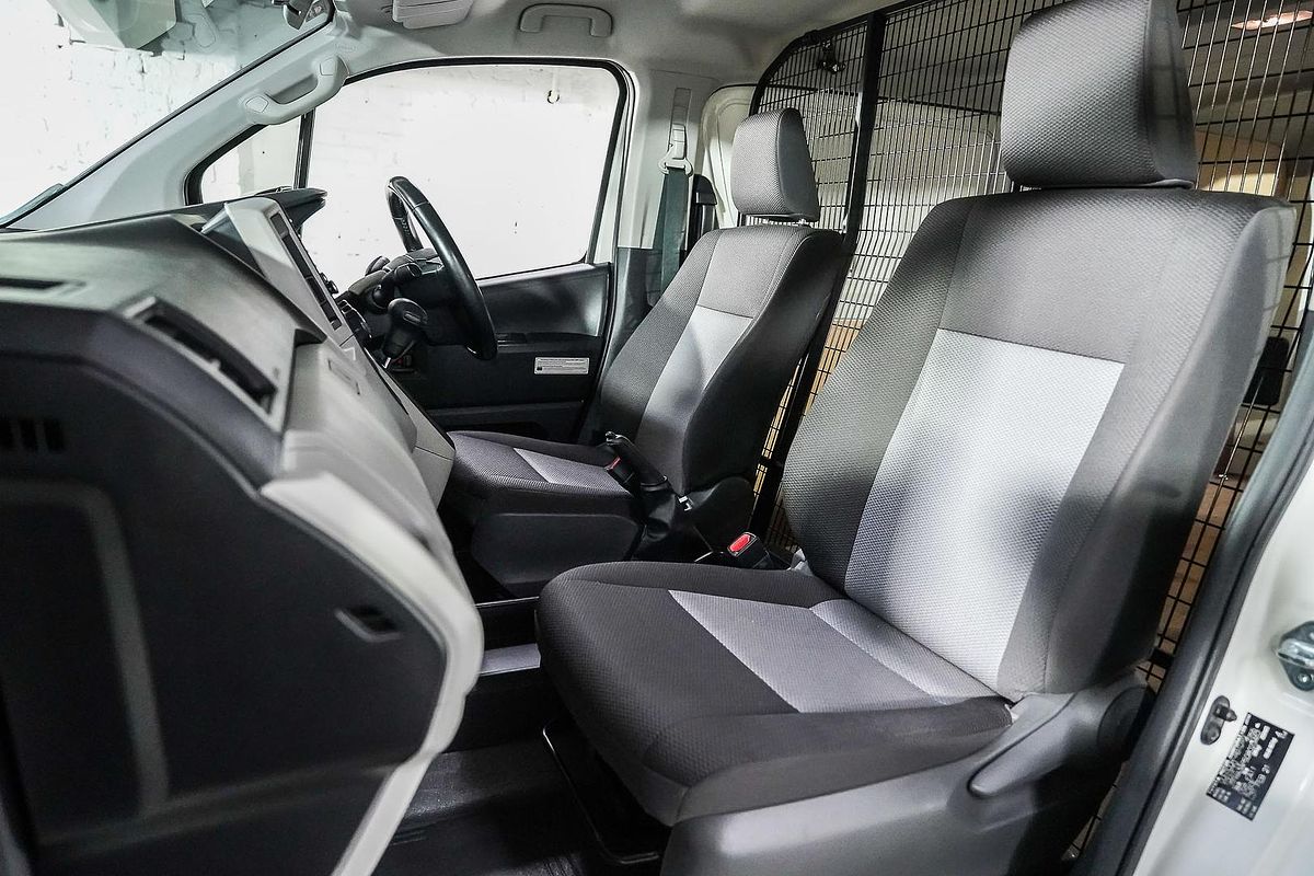 2021 Toyota Hiace GDH300R LWB