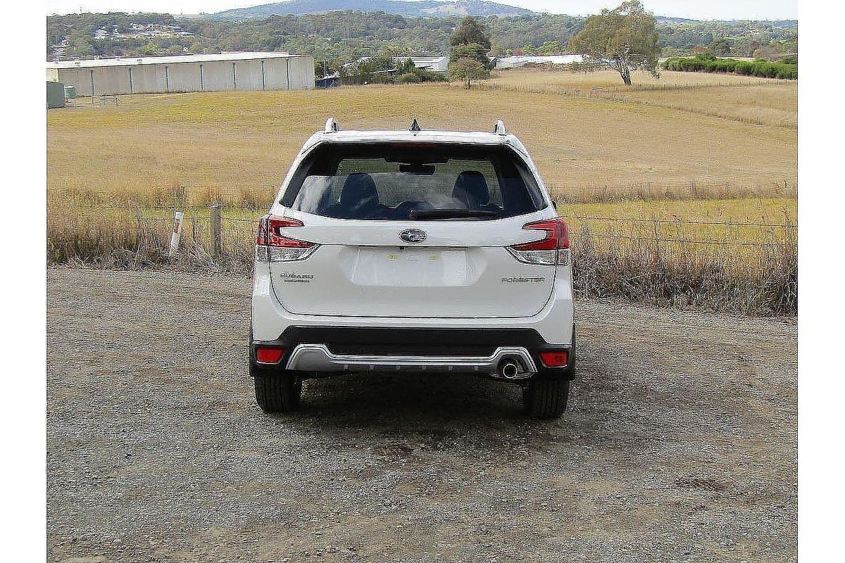 2023 Subaru Forester 2.5i-S S5