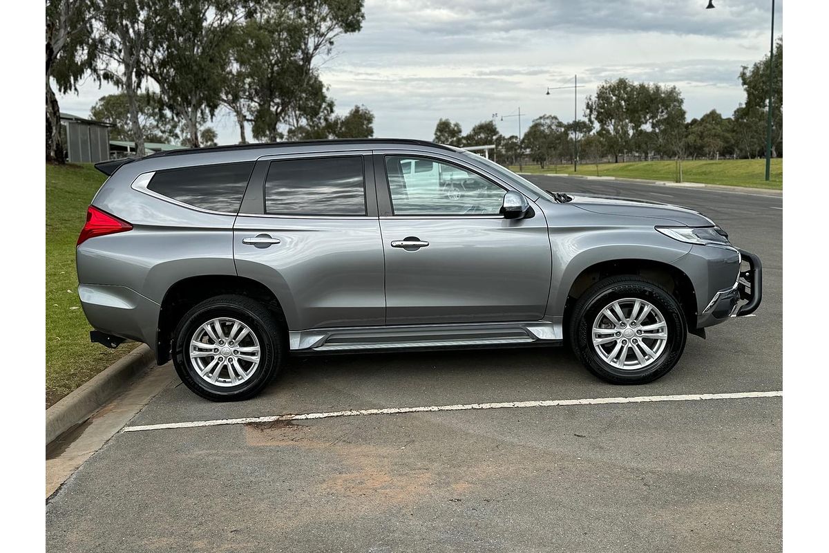 2019 Mitsubishi Pajero Sport Black Edition QE