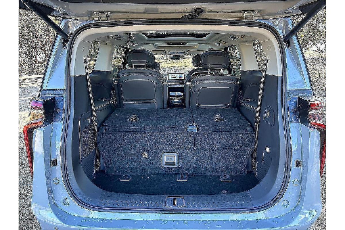 2023 LDV MIFA Executive