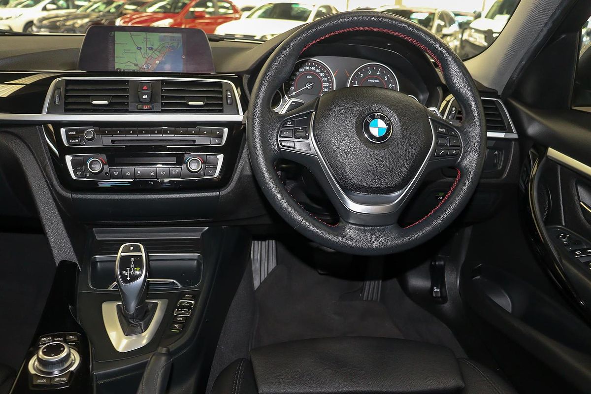 2017 BMW 3 Series 320i Luxury Line F30 LCI