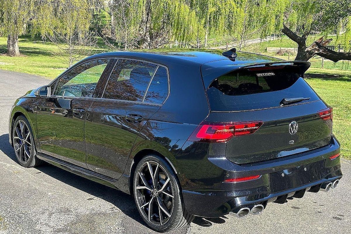 2024 Volkswagen Golf R 8