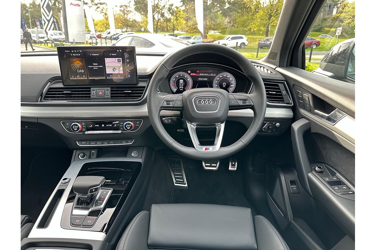 2024 Audi Q5 45 TFSI S Line FY